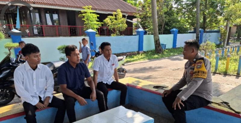 Bhabinkamtibmas Pulau Tidung Gencarkan Cooling System dan Sambang Tokoh Masyarakat dalam Rangka Jaga Kamtibmas