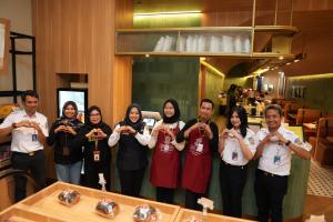 Berdayakan Sahabat Difabel, KAI Services Gelar Kegiatan Pengenalan Lingkungan Kerja Barista Sahabat Difabel