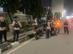 Patroli Gabungan Skala Besar Polres Metro Bekasi Kota Ciptakan Rasa Aman di Tengah Masyarakat