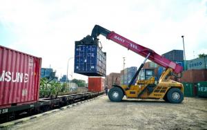KAI Logistik Wujudkan Komitmen Green Logistics Melalui Transparansi Jejak Karbon di Invoice Pelanggan