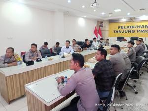 Polres Pelabuhan Tanjung Priok Gelar kegiatan E-Learning Kehumasan Bagi Personel