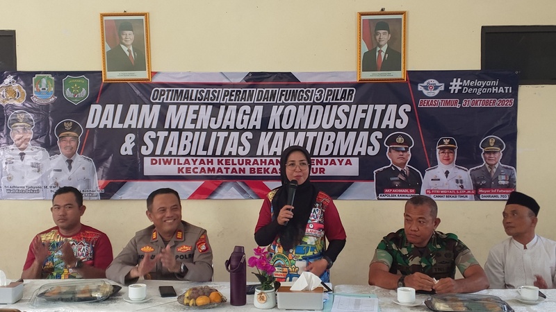 Tiga Pilar Bekasi Timur Kompak Jaga Kamtibmas dan Antisipasi Banjir Lewat Sinergi di RW 12 Duren Jaya