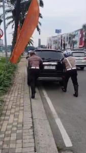 Wujud Nyata Kepedulian Polri `Lantas Polres Metro Bekasi Kota`