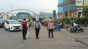 Antisipasi Kemacetan, Unit Lantas Polsek Rawalumbu Gelar Pengaturan di 8 Titik Krusial