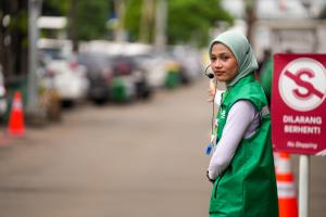Tingkatkan Layanan, Resparking Terapkan Sistem Parkir Otomatis di Stasiun Klakah, Lumajang