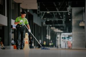 KAI Services Hadirkan Layanan Terbaik Dukung Wajah Baru Stasiun Tanah Abang yang Modern dan Nyaman